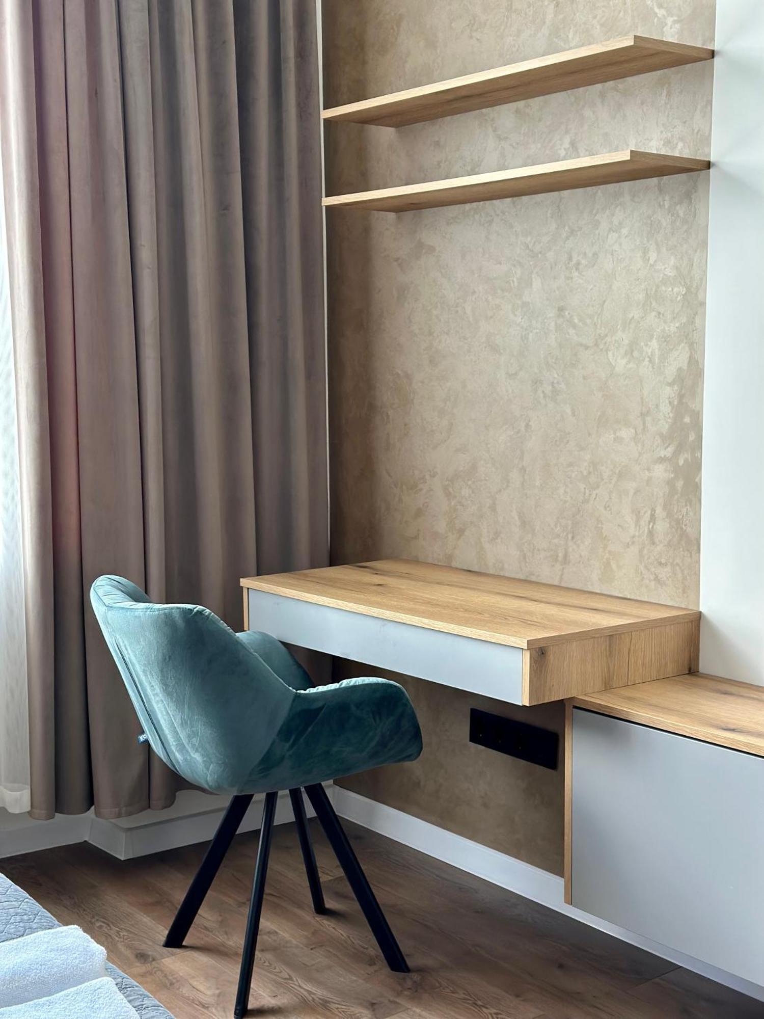 Romantic Apartments - In The Center Of Lviv , King-Size Bed エクステリア 写真